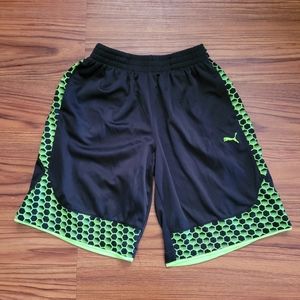 Puma workout shorts size Large boys kids